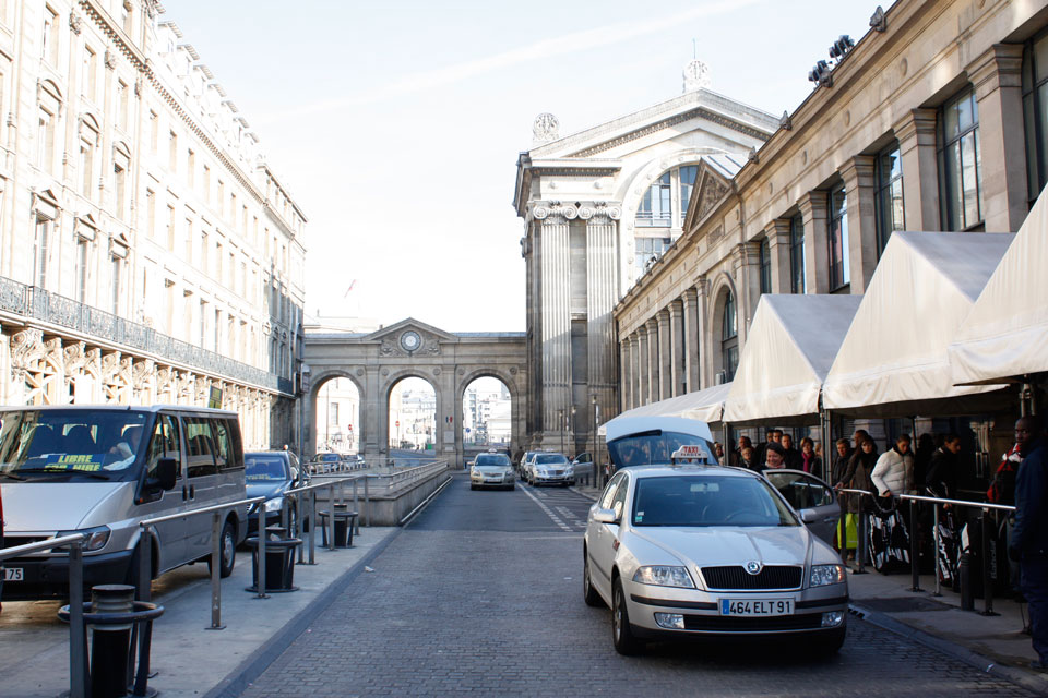 Taxi rank at Paris Gare du Nord