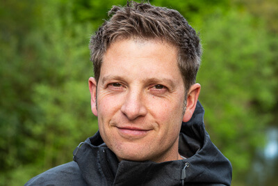Daniel Elkan ski-travel writer