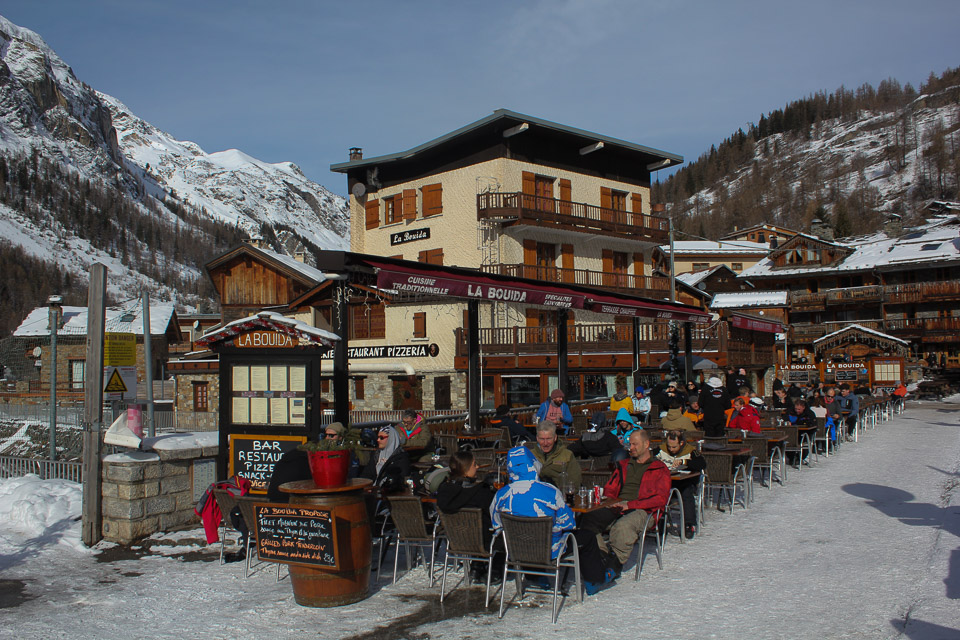 Tignes-les-Br&eacute;vi&egrave;res restaurant