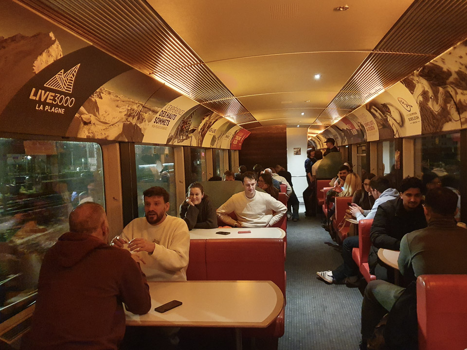 Breakfast on the Travelski Night Express